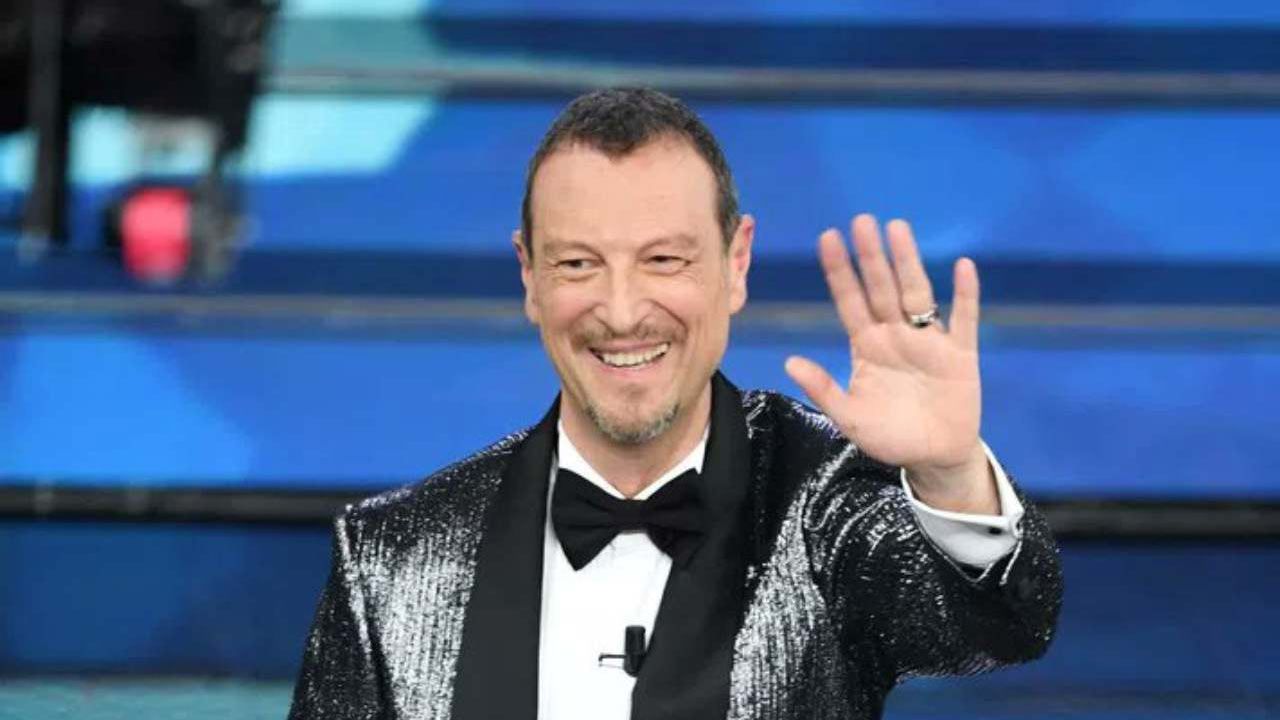 Amadeus conduce Sanremo