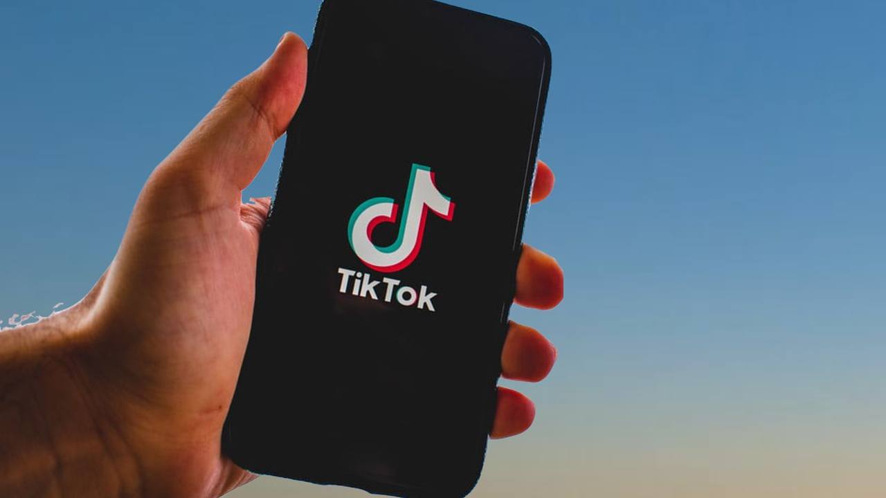 Garante Privacy chiede a TikTok nuovi interventi per proteggere i minori