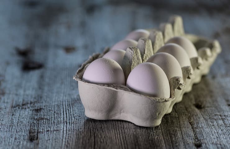 Confezione uova (Foto Pixabay)
